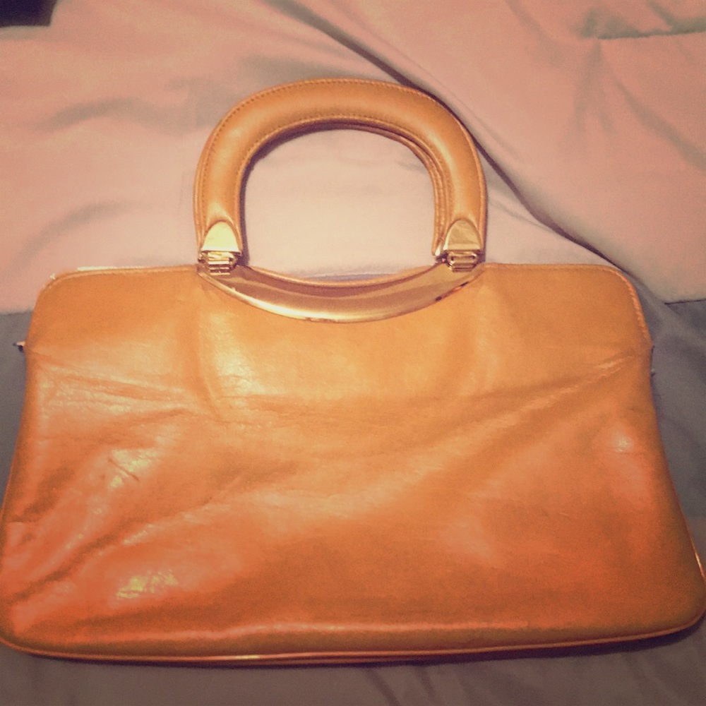 Clutch purse